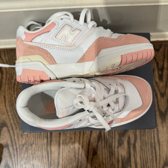 RARE (NWT) Toddler New Balance 550 Pink, size 8.5 - Picture 2 of 3